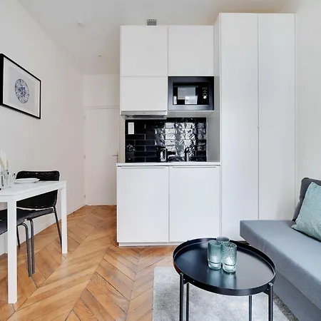 Charming - 2p- * Nanterre